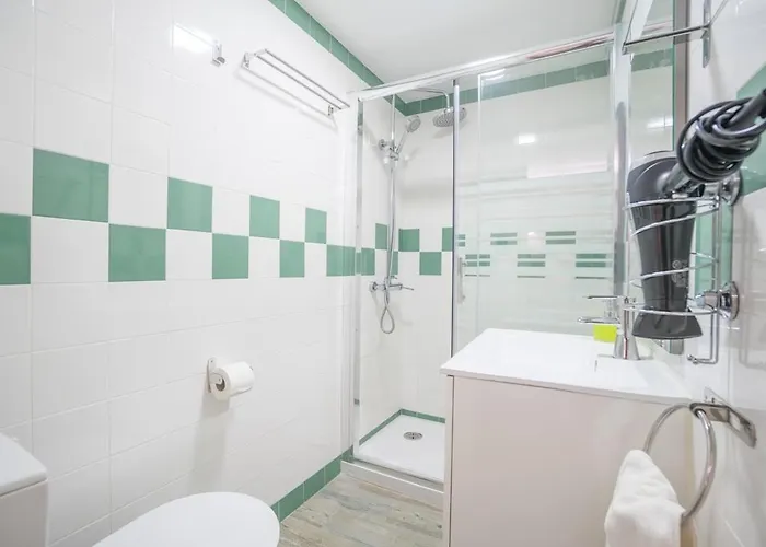 Апартаменти Heart Of Bairro Alto Ground Floor